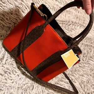 Michael Kors Austin Leather Messenger Tote